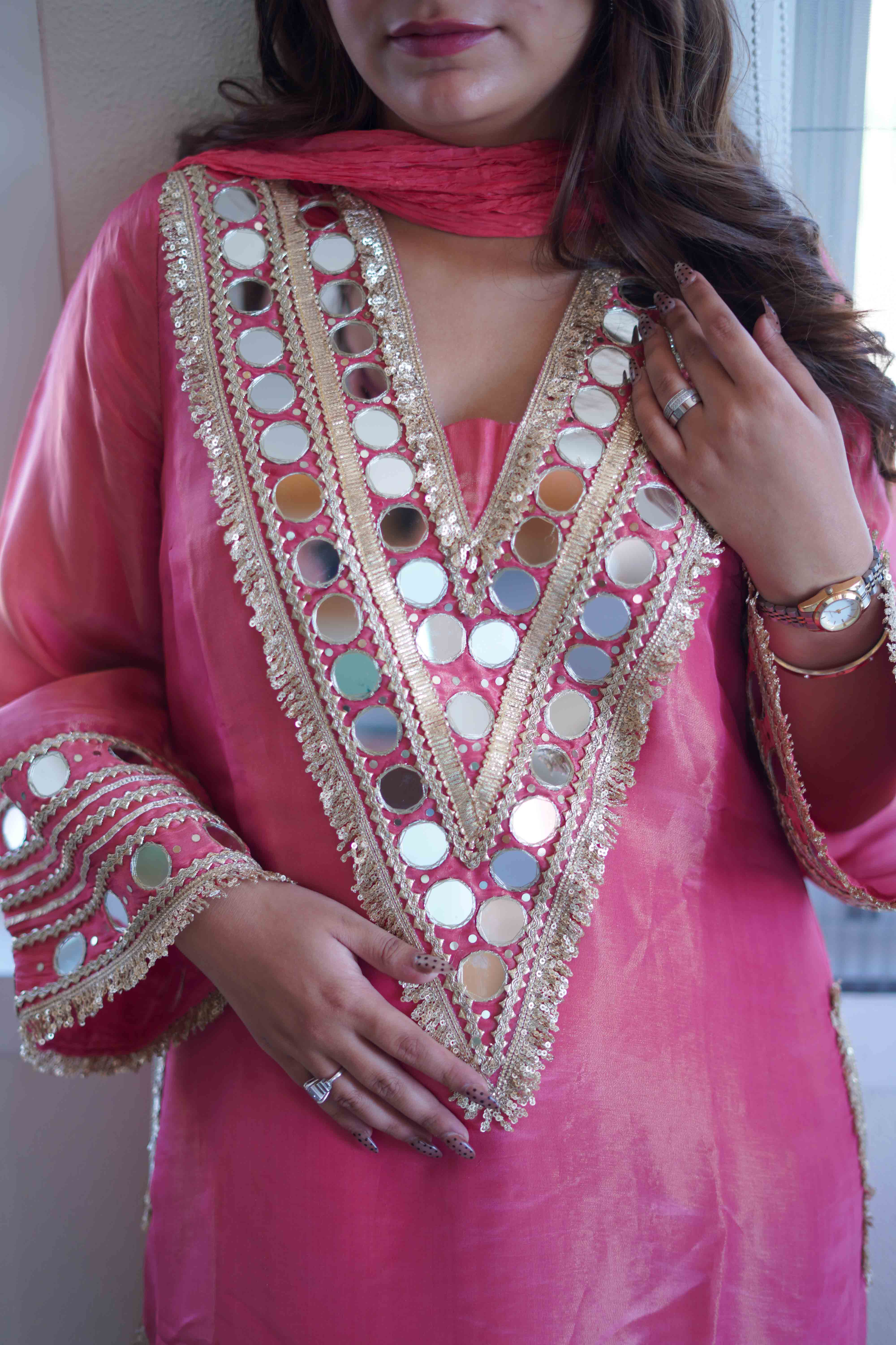 Meher Peach Mirrorwork Kareena Cut Suit Set